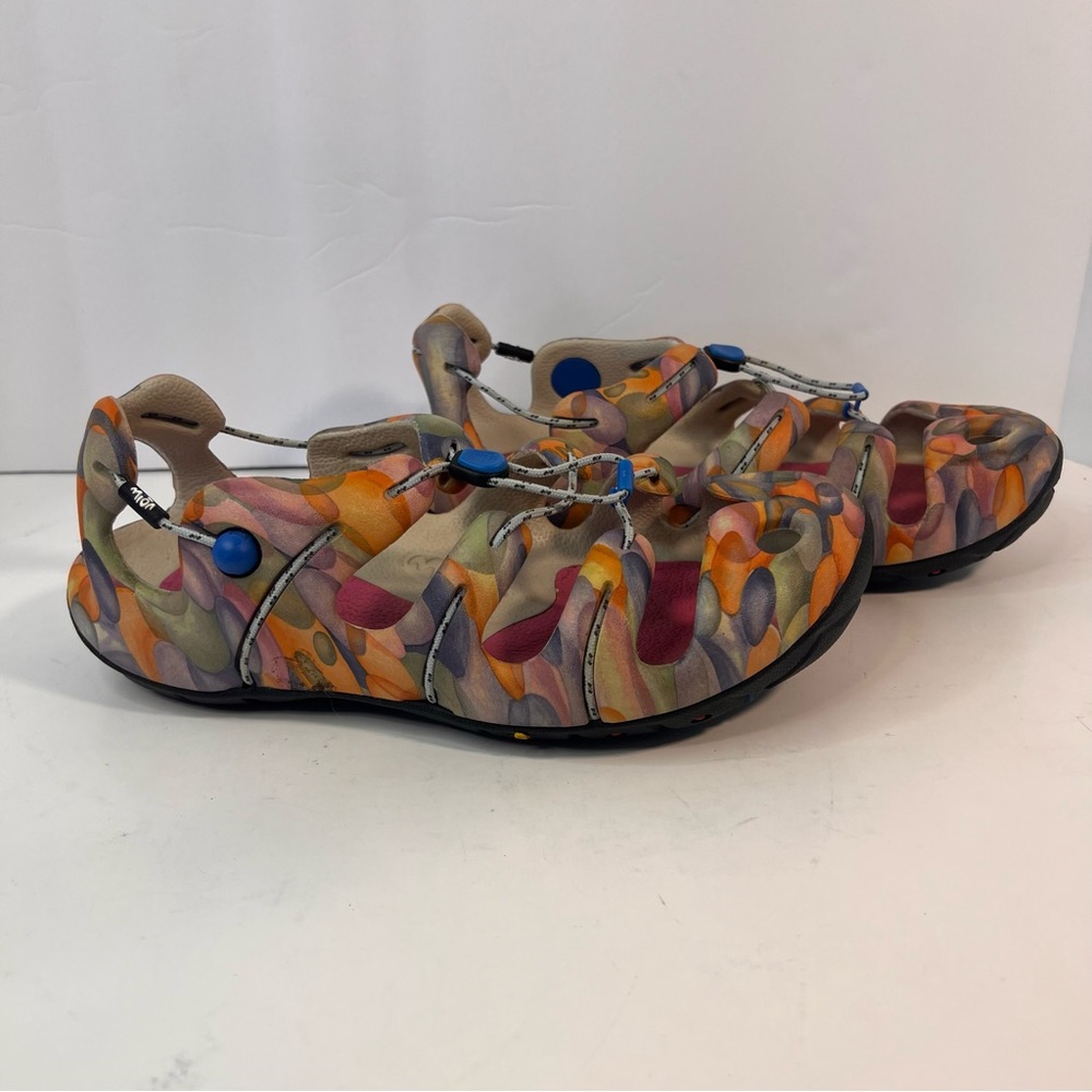 Mion Footwear Current Water Sandals Women’s Size 7.5